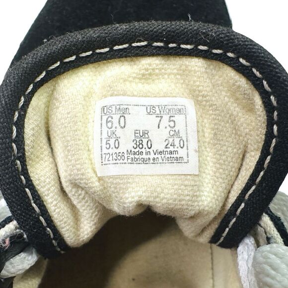 VANS Old Skool Low Top Sneakers - Size 6M/7.5W - Black & White - Picture 7 of 8